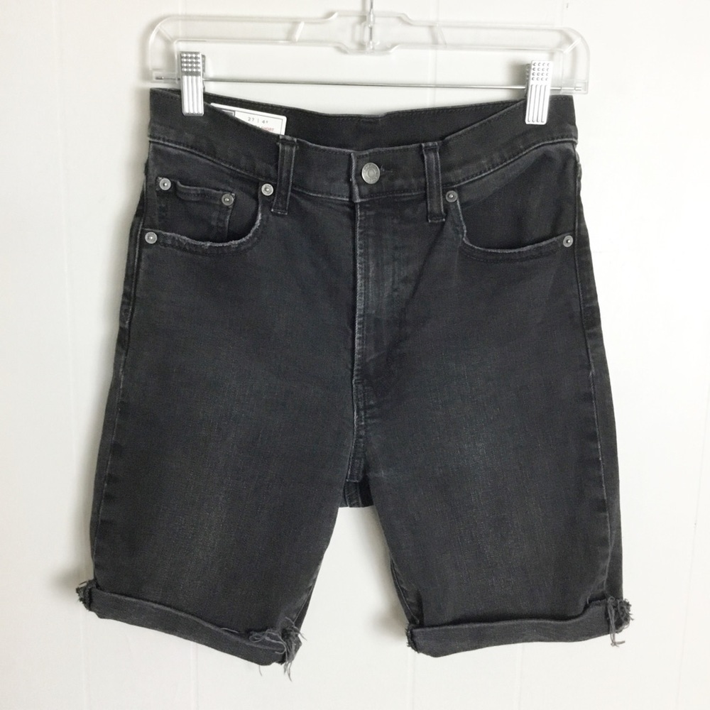 Gap Bermuda Shorts High Raise Size 27/4 Black Cuffed